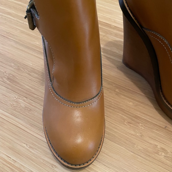 Chloe Wedge Platform Ankle Boots - Picture 6 of 9